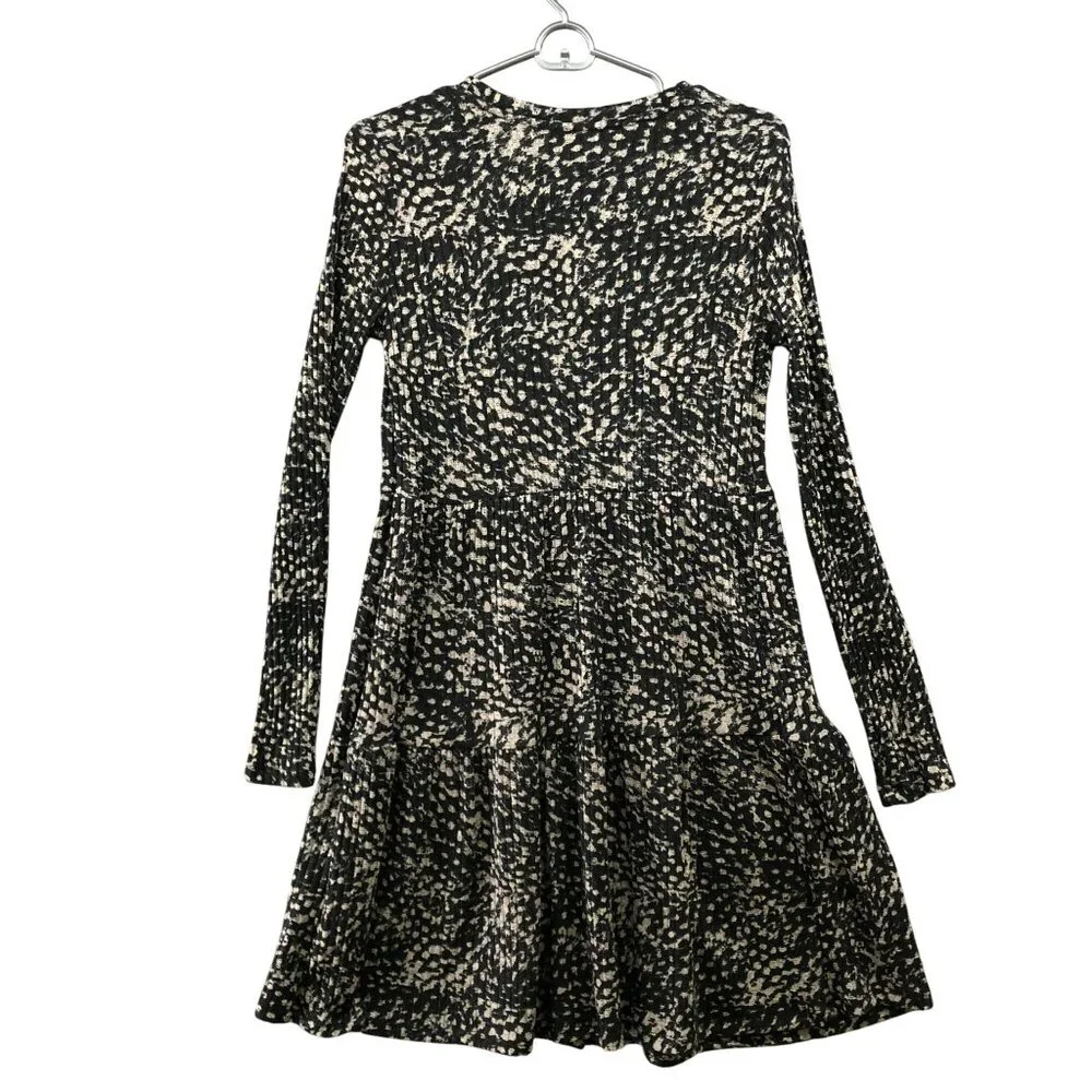 River Island Knit Long Sleeve Dress Size 8 Ribbed Tiered‎ Leopard Print Black